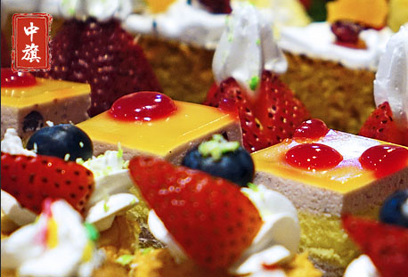 小旗最近新推出的小蛋糕價格便宜味道好吃 小旗最近新推出的小蛋糕價格便宜味道好吃