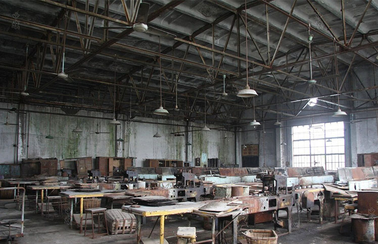 單位內(nèi)部的印刷廠.jpg 單位內(nèi)部的印刷廠.jpg