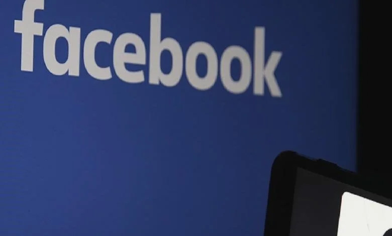 Facebook.jpg Facebook.jpg