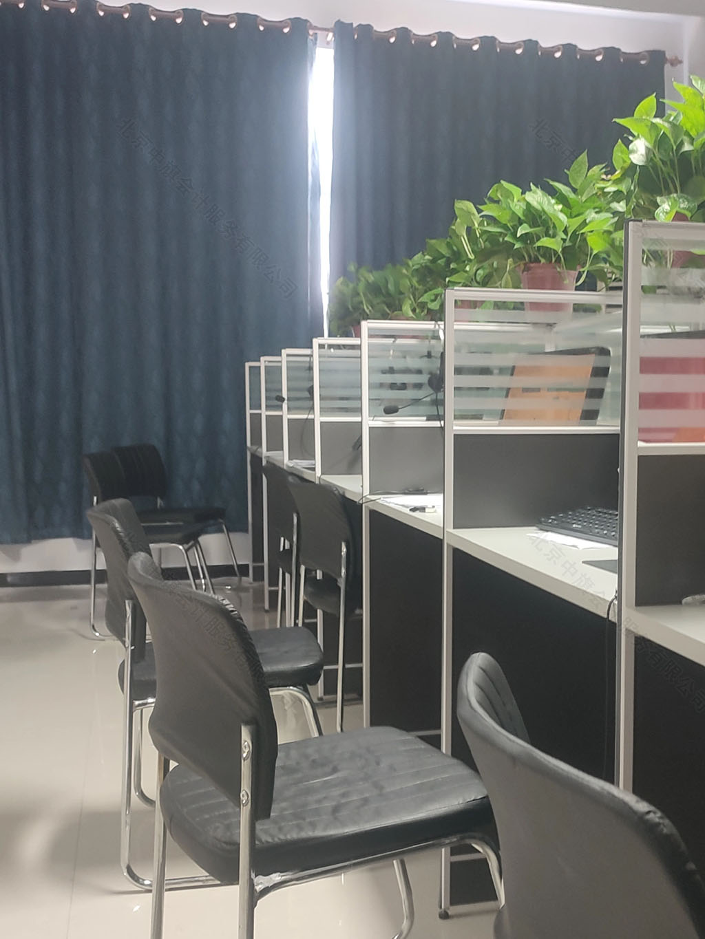 呼叫中心的工作內(nèi)容.jpg 呼叫中心的工作內(nèi)容.jpg