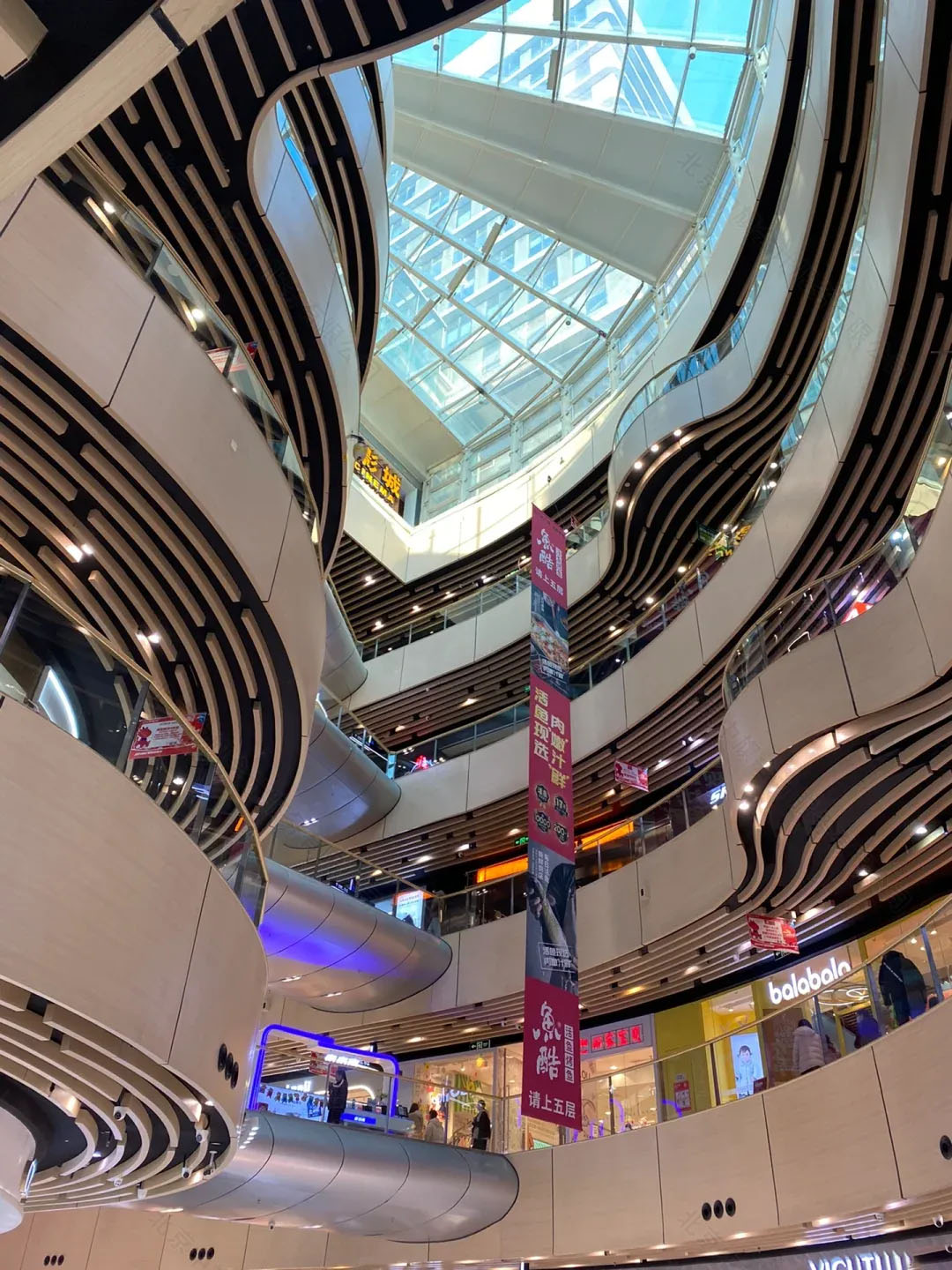 搬到現(xiàn)在的地址豐臺(tái)萬達(dá)科技園這邊.jpg 搬到現(xiàn)在的地址豐臺(tái)萬達(dá)科技園這邊.jpg