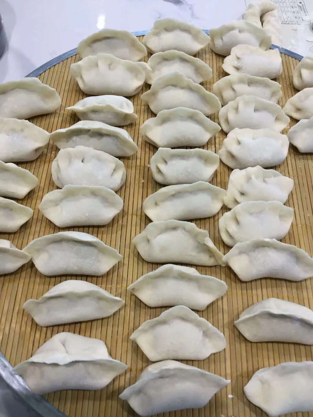 每年立冬我們家都會包好多水餃來吃.jpg 每年立冬我們家都會包好多水餃來吃.jpg