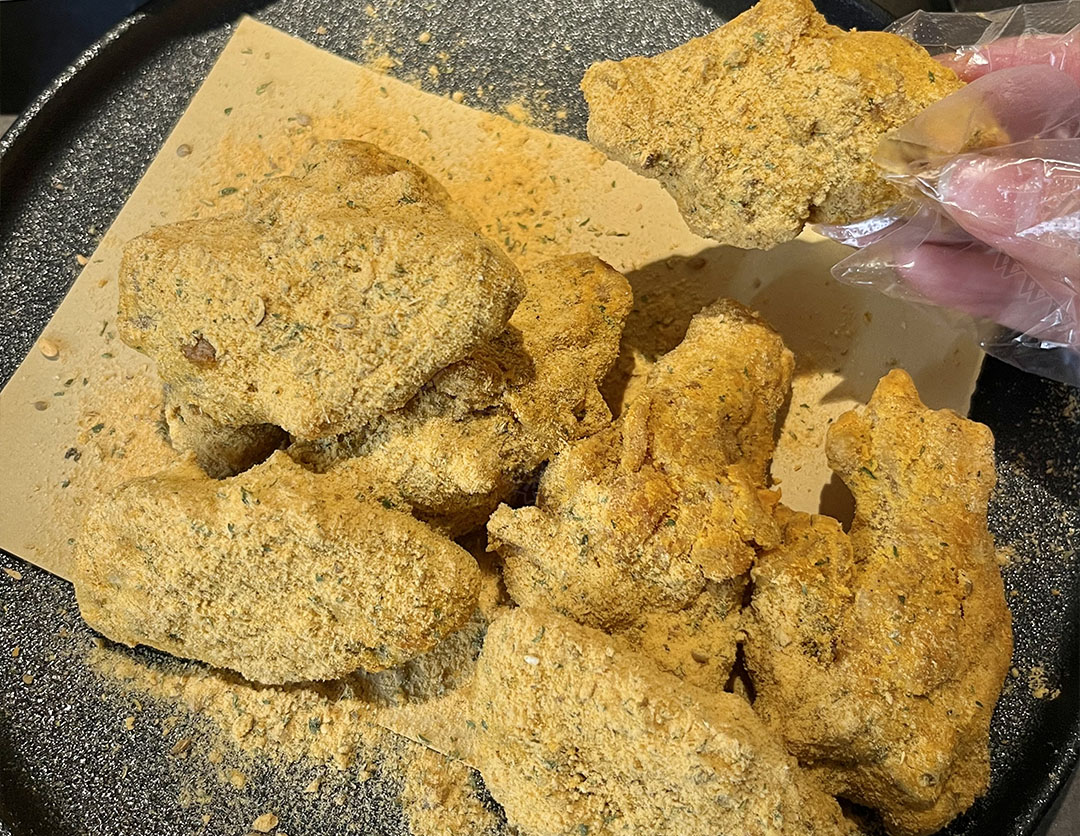 我們樓下的炸雞店試吃活動(dòng).jpg 我們樓下的炸雞店試吃活動(dòng).jpg