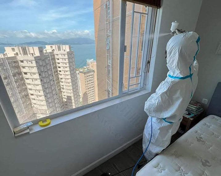 正在做消殺的同事.jpg 正在做消殺的同事.jpg