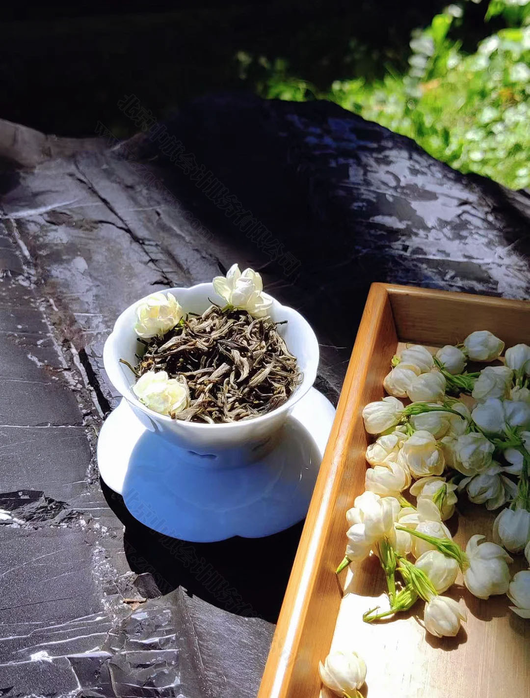 茉莉花茶喝起來非常清香.jpg 茉莉花茶喝起來非常清香.jpg