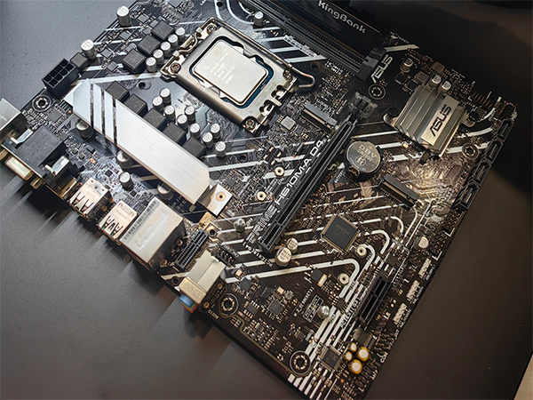 小劉大學(xué)學(xué)的電腦.png 小劉大學(xué)學(xué)的電腦.png