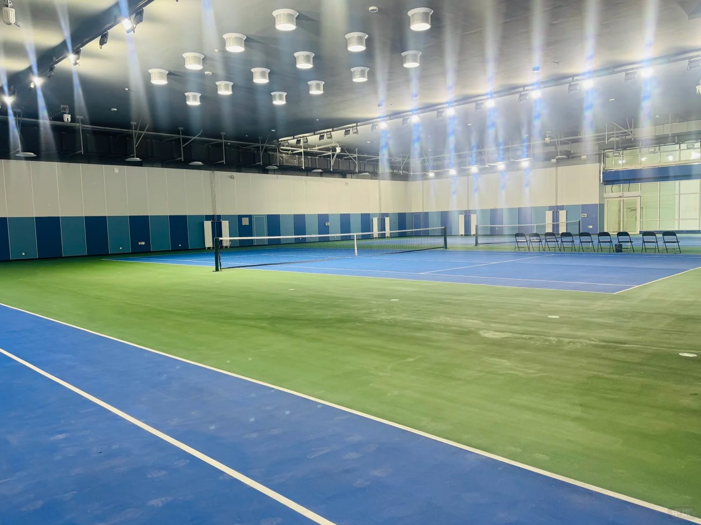 室內(nèi)場地 室內(nèi)場地