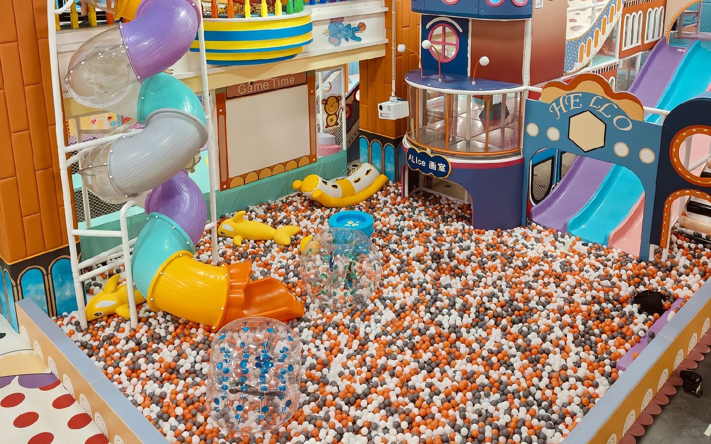 淘氣堡，空間、安全與許可密切相關(guān)