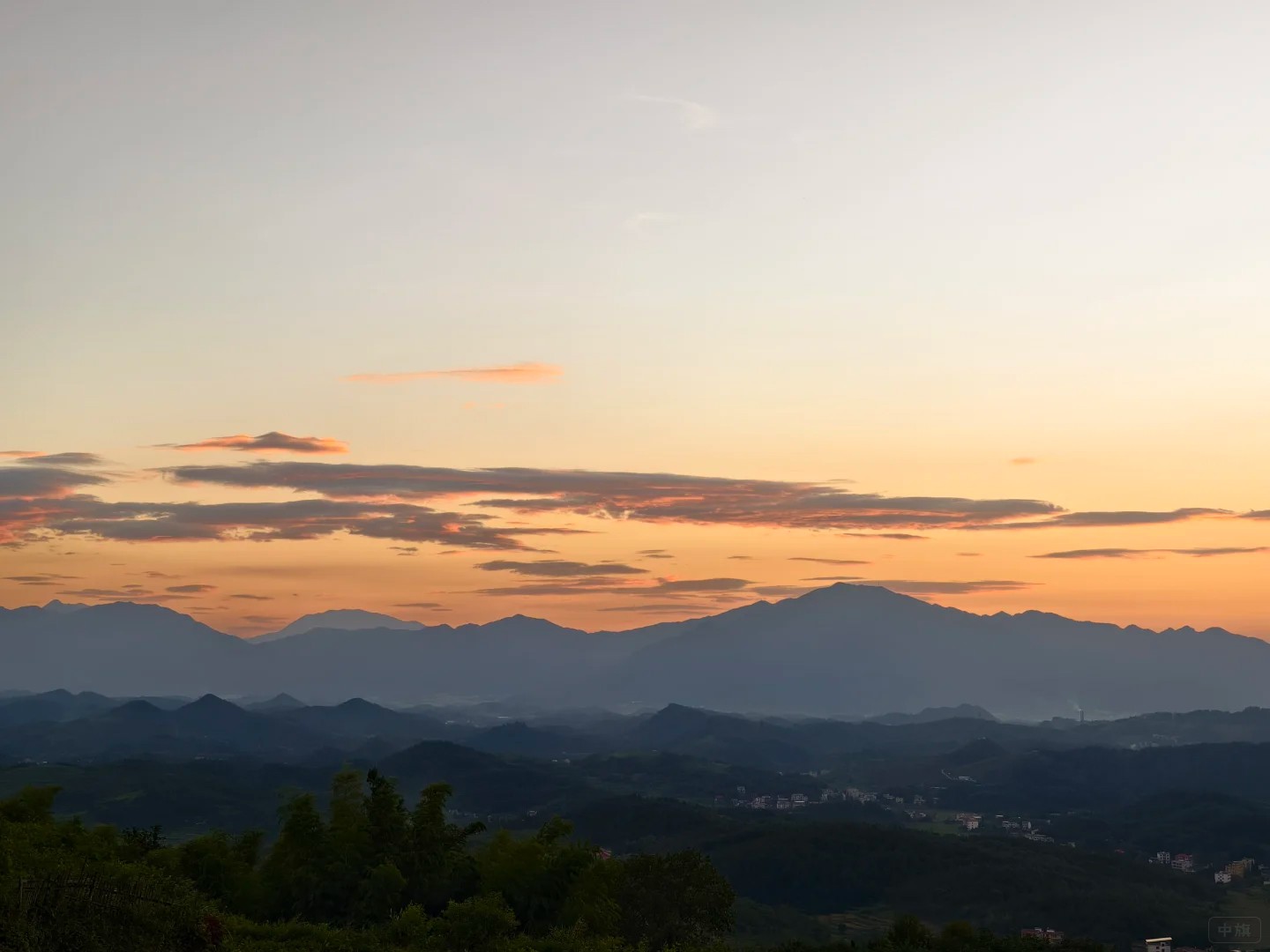 企業(yè)扶貧的目標(biāo)是帶動(dòng)村民長(zhǎng)期增收