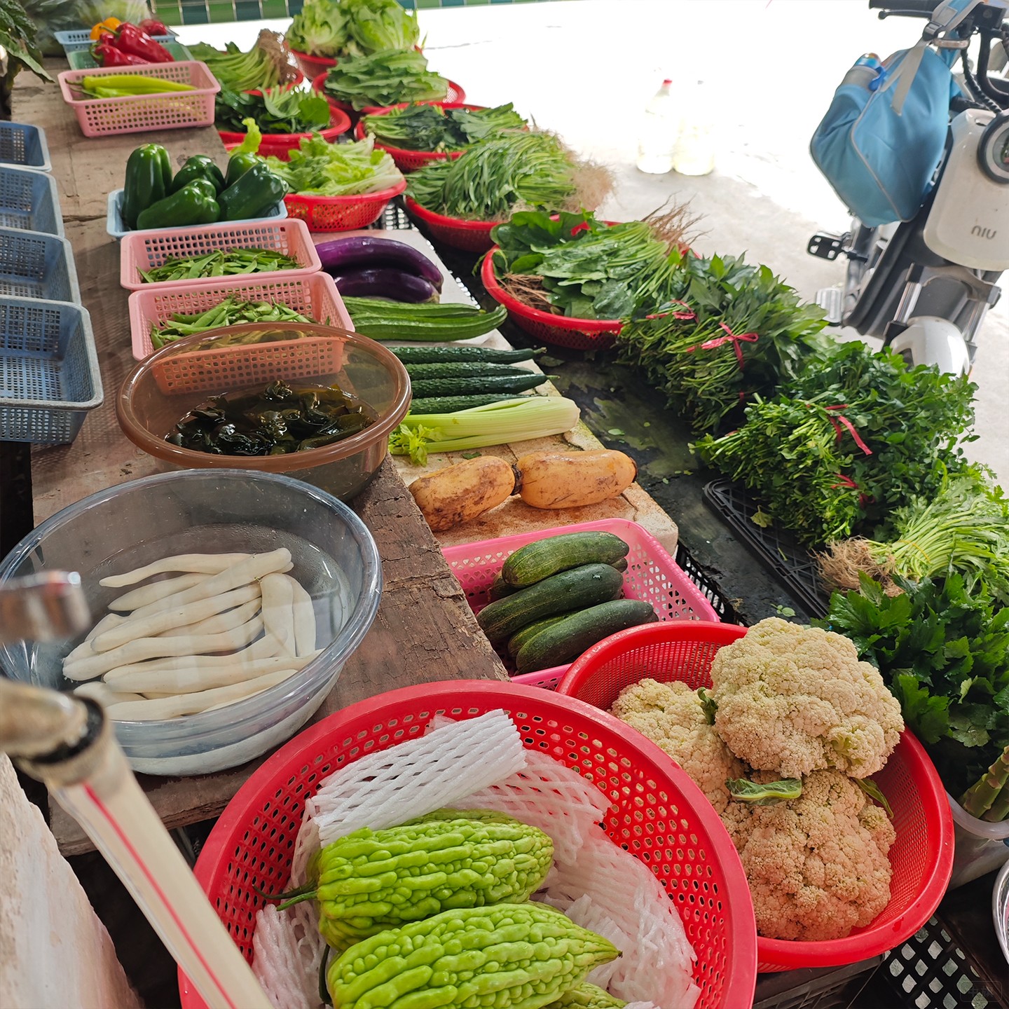 菜市場(chǎng)里邊的青菜