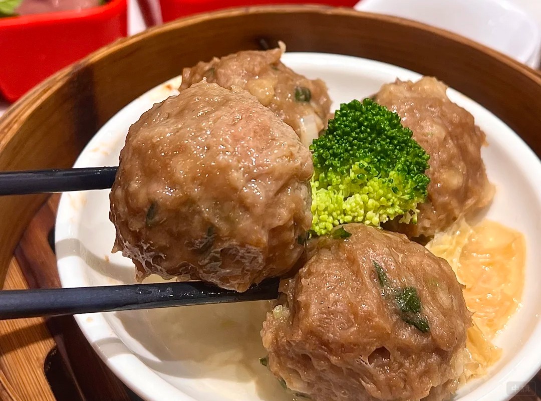 廣式早茶點(diǎn)樣式多做工復(fù)雜 廣式早茶點(diǎn)樣式多做工復(fù)雜