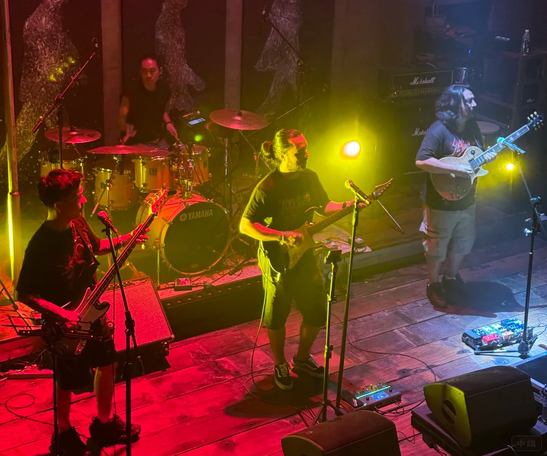 清吧內(nèi)的樂手 清吧內(nèi)的樂手