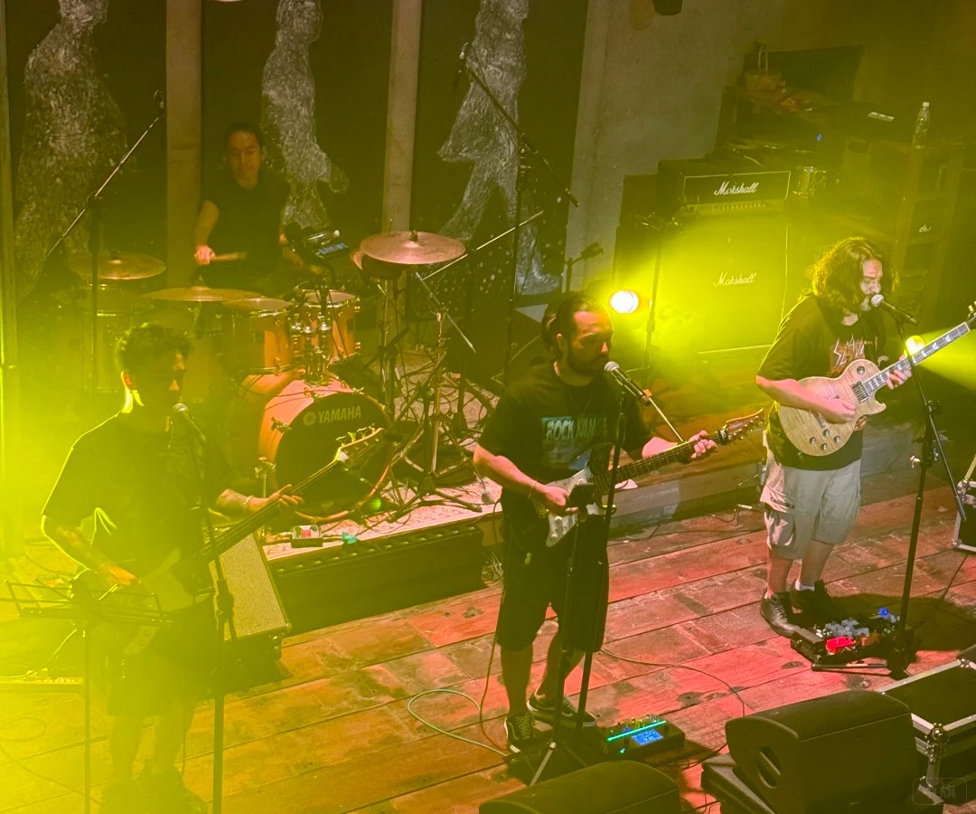 氛圍感拉滿了 氛圍感拉滿了