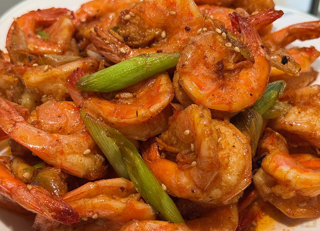 新鮮的油燜大蝦 新鮮的油燜大蝦