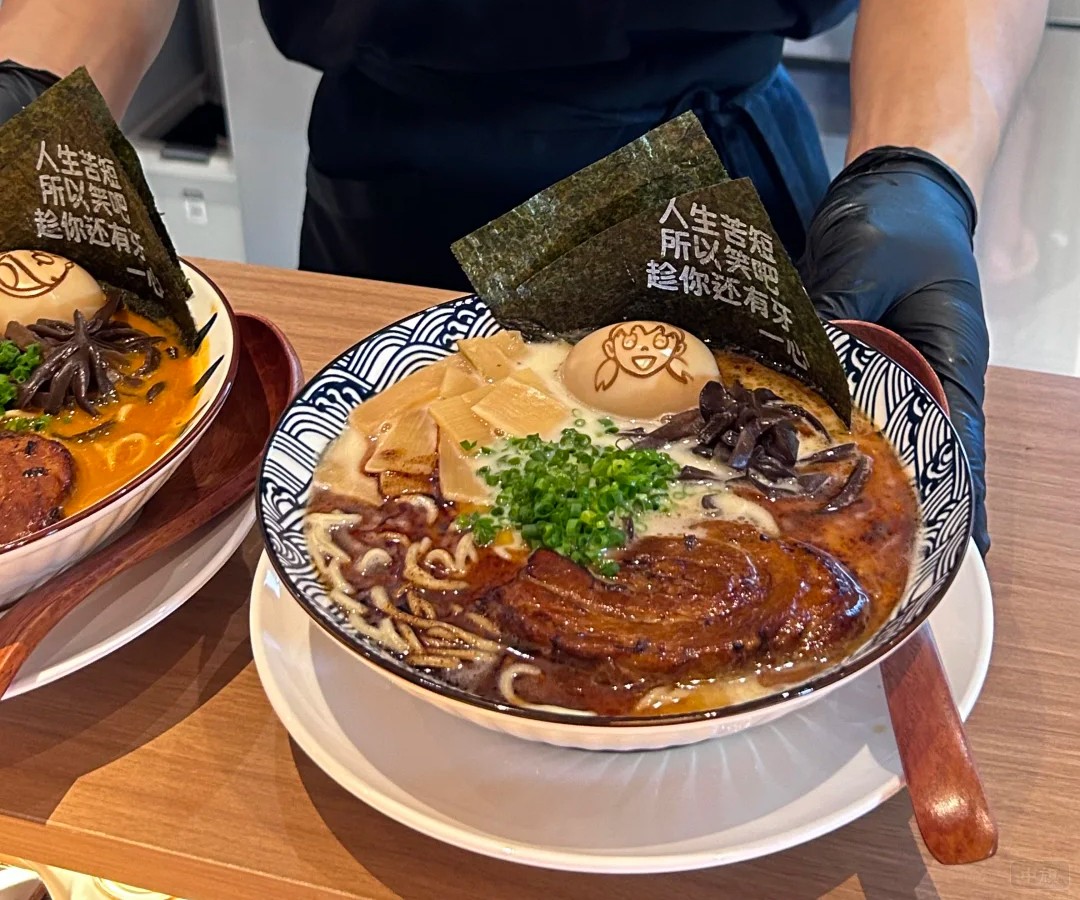 拉面店廚房需要煮湯 拉面店廚房需要煮湯