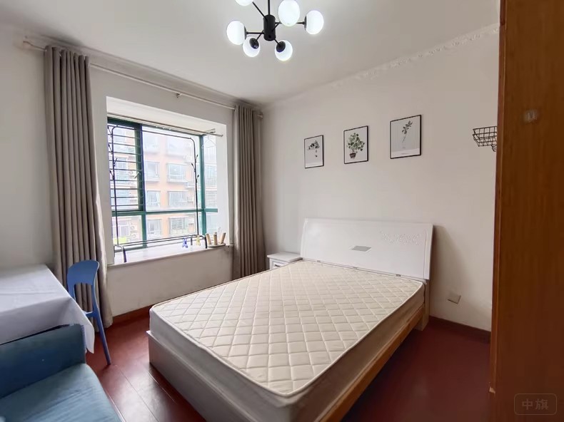 采光還可以，但是在北京價(jià)格不便宜