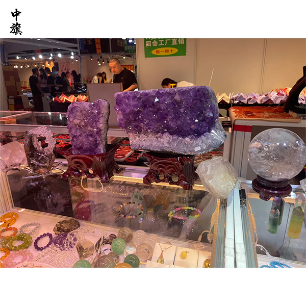 開珠寶店要不要公安備案？